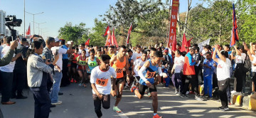 लुम्बिनी पिस ओपन हाफ म्याराथनको ओलीले गरे उद्घाटन