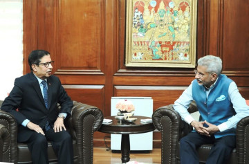 प्रधानमन्त्रीको भ्रमण तयारीले जुरायो दिल्लीस्थित नेपाली राजदूत र भारतीय विदेशमन्त्रीबीच भेटको अवसर
