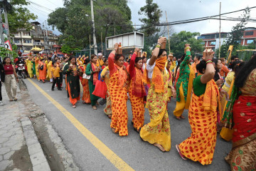 मैतीदेवीबाट पशुपतिनाथसम्म धार्मिक पदयात्रा (तस्वीरहरू) 