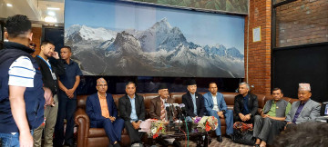 कम्बोडिया भ्रमणबाट ओली स्वदेश फिर्ता 