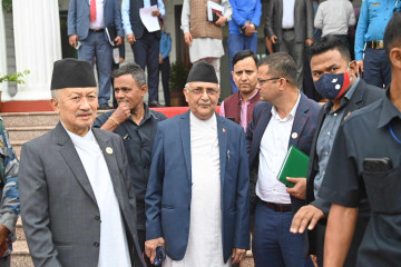 दलहरूको बैठकमा ओली र नेम्वाङबीच किन भयो वादप्रतिवाद ?