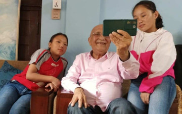 बालकोटमा मुगाली ‘छोरी’सँग ओली 