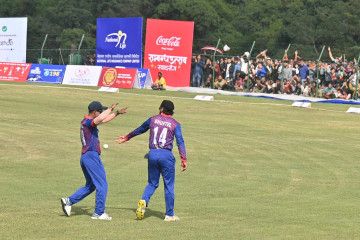 नेपाललाई तेस्राे सफलता, गुल्सनले लिए यूएईका कप्तानको विकेट