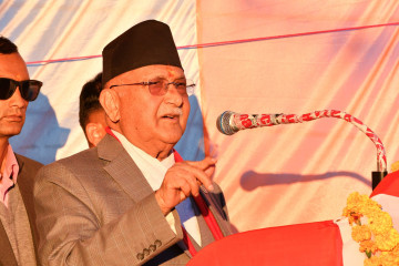 ओलीले मध्यपहाडी अभियानको तेस्रो दिन समर्पित गरेका बाँकावीर को हुन् ? 