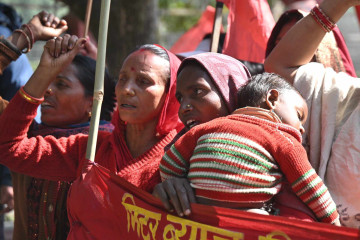 मिटरब्याजपीडित र सरकारी टोलीबीच पहिलो चरणको वार्ता, पीडितले सुनाए समस्या 