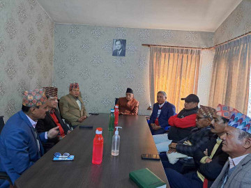 सुदूरपश्चिमका जिल्ला सभापतिहरूसँग शेखरको छलफल, के भयो कुरा ?