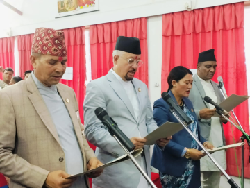 कर्णाली सरकारमा सहभागी भयो कांग्रेस, चार मन्त्रीले लिए शपथ 