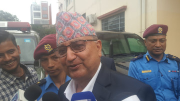 विद्या भण्डारीको पार्टी सदस्यता नवीकरण गर्ने मानिस म हुँ : ईश्वर पोखरेल 