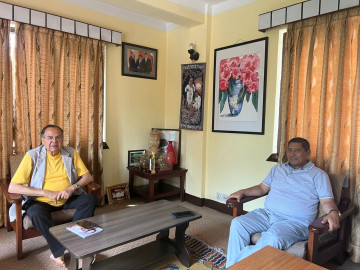नारायणकाजीको दाैडधुप, विप्लव र भुसालपछि झलनाथसँग छलफल