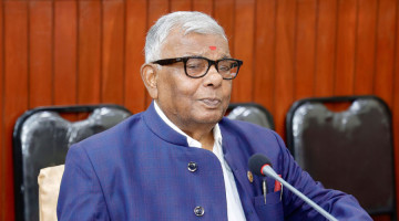 महिलामन्त्री सुडीको सम्पत्तिमा १२ बोरको बन्दुक