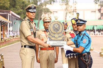 भारतमा पाँच नेपाली प्रहरी दीक्षित, इन्स्पेक्टर खड्का भए उत्कृष्ट विदेशी प्रशिक्षार्थी 