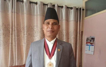 टिममा अटाएनन् ओलीका सदाबहार समर्थक नारदमुनि, दिए स्वतन्त्र उम्मेदवारी