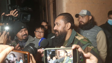 बालेनलाई भेटेपछि खगेन्द्र सुनार भन्छन्–एमालेको मुख र कांग्रेसको रुख देख्न नपर्ने गरी नयाँहरू मिल्नुपर्छ 