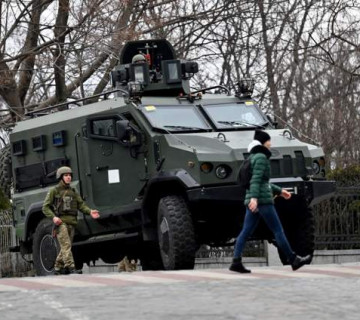 युक्रेनको राजधानीमा घुस्याे रूसी सेना 