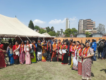 बहादुर भवनमा देखिएको दृश्यको संकेत– कांग्रेस संसदीय दलको नेता को ?