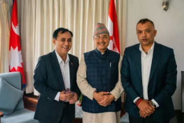 सभापति थापा र उपसभापति शर्माले गरे खड्कासँग एक घण्टा छलफल