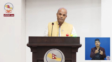 बजेटमा सत्तापक्षका सांसद अमरेशको आपत्ति– फुकेको बेलुन हो, कार्यान्वयन कठिन छ