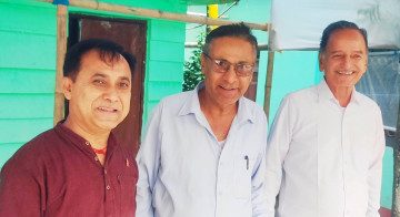 गृहजिल्लामा भेटिएपछि सिटाैलालाई विश्वप्रकाशले सोधे– नाटक किन भनेको ?