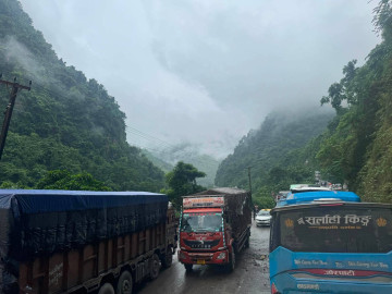 राति १० बजेपछि नारायणगढ–मुग्लिन सडकमा सवारी आवागमन बन्द