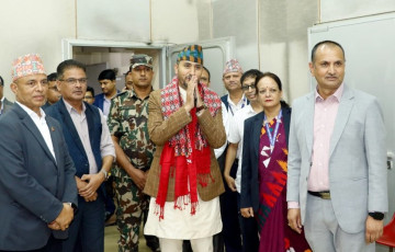 रेडियो नेपालको विरासत कायम राख्दै प्रतिस्पर्धी बन्न सञ्चारमन्त्री खरेलको निर्देशन
