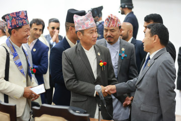 सभामुख चयनलगत्तै नेकपा र श्रम संस्कृतिद्वारा उपसभामुखमा दाबी