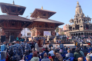 पाटन दरबार क्षेत्रमा आयोजित एपीएफको २५औँ वार्षिकोत्सव समारोहमा देखिएको भिड (तस्वीरहरू)