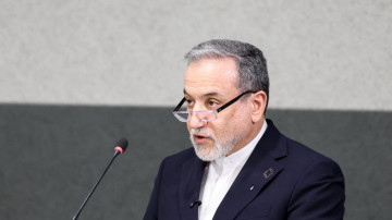 होर्मुज स्ट्रेट पूर्ण रूपमा खुला गर्ने इरानकाे घोषणा