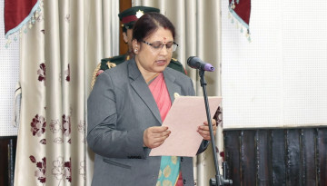नगर प्रमुखमा पराजित साहलाई मन्त्री उपहार 