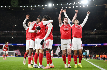 आर्सनलको लगातार पाँचौँ जित, बायर्नको हार