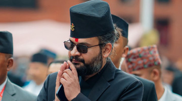 घरदैलाे अभियानका लागि झापा पुगे बालेन