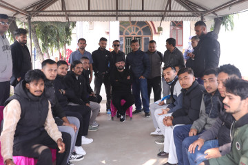 झापा– ५ मा बालेनको घरदैलो (तस्वीरहरू)