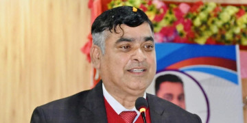 विनोद चाैधरीको उजुरीमा लुम्बिनीका महामन्त्री खनाललाई कांग्रेसले पार्टीबाटै निकाल्यो