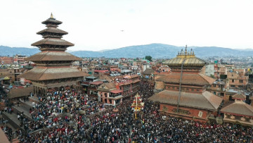 ड्रोनबाट यस्तो देखियो बिस्का जात्रा (तस्वीरहरू)