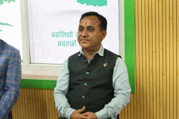 विश्वप्रकाशले गगनको राजीनामा अस्वीकृत गर्न पेस गरेको सातबुँदे प्रस्तावमा के छ ?