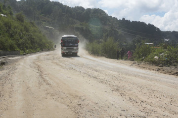 फेरि आवागमन रोकेर धुलिखेल–खावा सडकखण्डको स्तरोन्नति