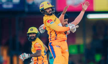 हरमितको अर्धशतकमा सुदूरपश्चिमले दियो काठमाण्डूलाई  १ सय ४८ रनको लक्ष्य