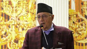 देउवालाई शेखरको प्रश्नः कांग्रेस सधैँ कम्युनिस्टहरूको पछि लागेर हिँड्ने हो ?