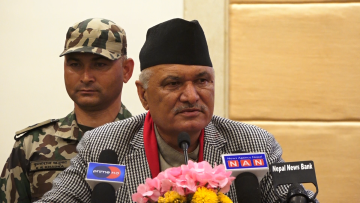 स्थानीय सरकारलाई प्रशासकीय अधिकृत छान्न दिनुपर्छः मन्त्री जोशी