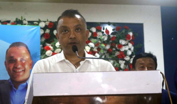 सिंह फड्को मार्न दुई कदम पछाडि हटेको हो, कांग्रेस फेरि जुर्मुराउँछ : गगन थापा