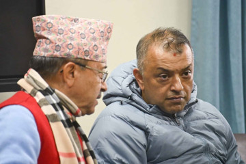 गगन थापालाई प्रश्न– कांग्रेस फुट्यो होइन त ?