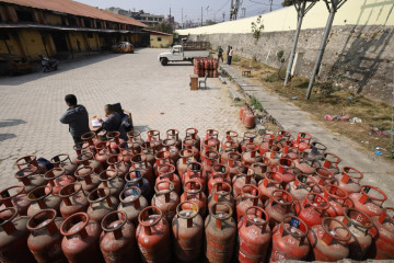 आयल निगमले भन्याे- विक्रेतालाई बाँडिएको ग्यासको विवरण १० बजेभित्रै जानकारी गराउनू
