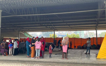 होल्डिङ सेन्टरमा बालबालिकालक्षित मनोरञ्जनात्मक कार्यक्रम गर्दै काठमाडाैं महानगर