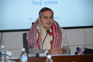 जाँदाजाँदै  गृहमन्त्री अर्यालले भने– निर्वाचन सम्पन्न गर्नु मुख्य उपलब्धि