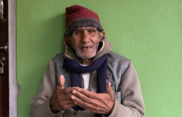 इलामको पुर्ख्यौली घरमै बस्छन् २०१५ सालका मतदाता र पूर्वमन्त्री बाँस्तोला