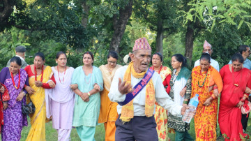 ५५ वर्षदेखि सुदूरमा देउडा खेलाउँदै आएका रामदत्त जोशी