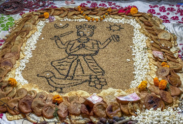 भक्तपुरमा सकिमना पुन्ही पर्वको रौनक (तस्वीरहरू)