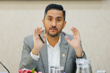 ललितपुरबाट चुनावमा उठ्‌ने सञ्चारमन्त्री खरेलको तयारी 