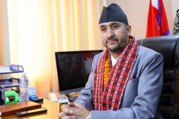 सञ्चारमन्त्री खरेलको पहिलो निर्णय– काठमाडौंसहित प्रमुख १० शहरका सार्वजनिक स्थानमा निःशुल्क वाइफाइ