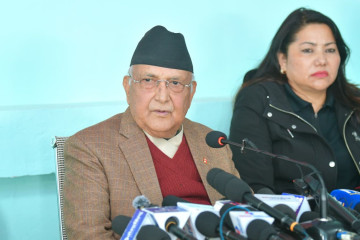 प्रधानमन्त्रीले सम्पत्ति शुद्धीकरण विभागको हाकिमलाई दबाब दिएर आफूमाथि मुद्दा चलाउन दबाब दिएको ओलीको दाबी