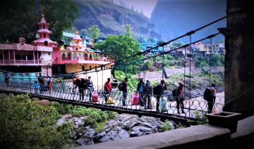 एसएसबीद्वारा झुलाघाट नाकामा आवातजावतमा रोक